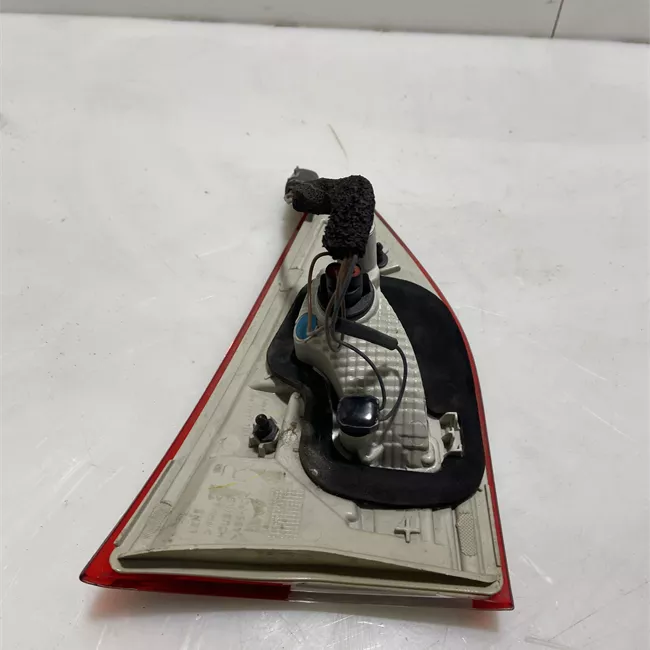 Fanale posteriore parte interno destro Led