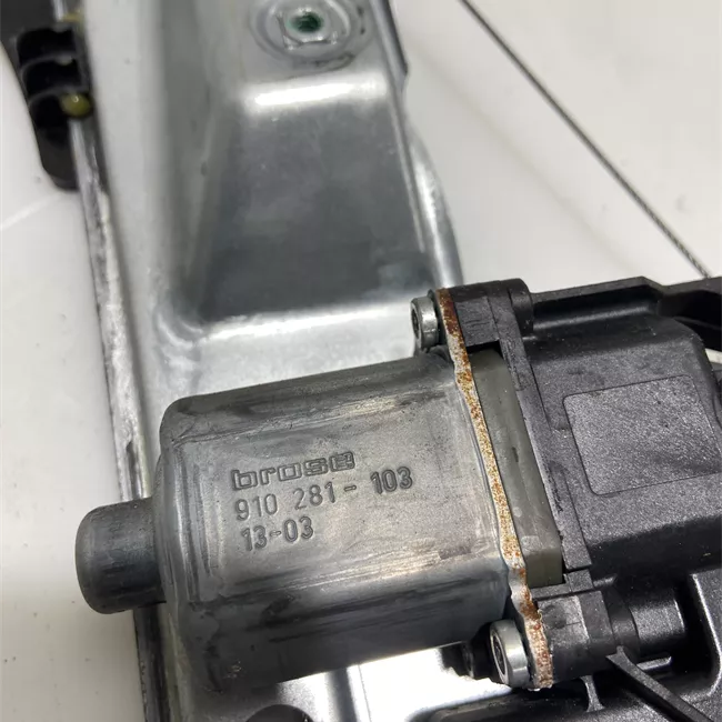 Alzacristallo elettrico porta posteriore sinistro con motorino