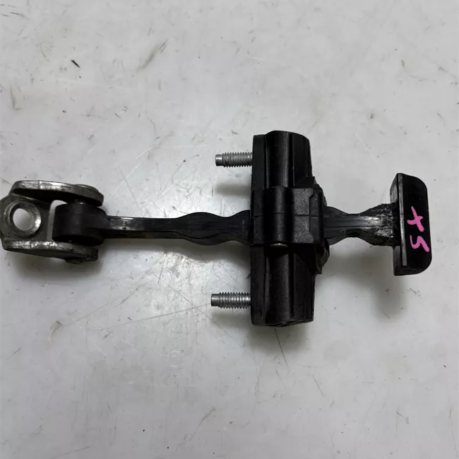 Fermo porta anteriore sinistro