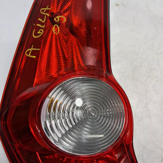 Fanale posteriore sinistro