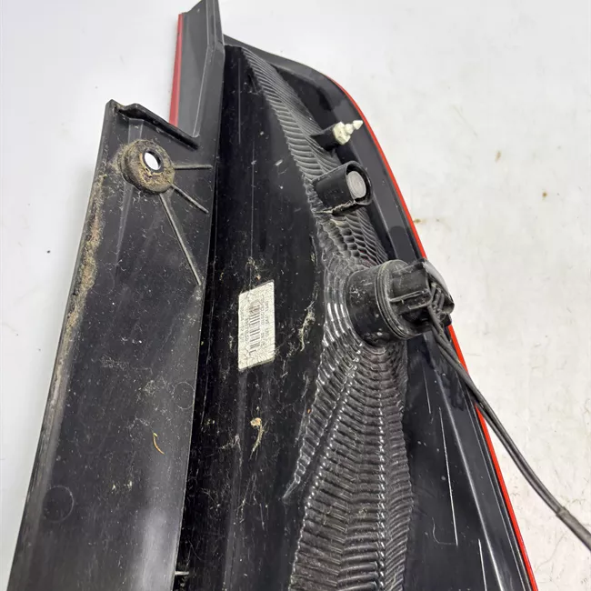 Fanale posteriore sinistro