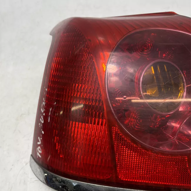 Fanale posteriore sinistro 01-03>04-06<