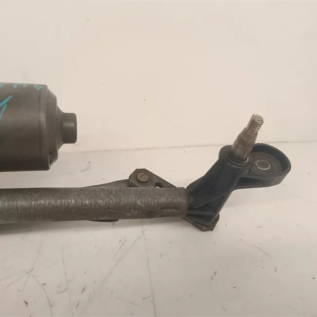 Meccanismo tergiparabrezza con motorino