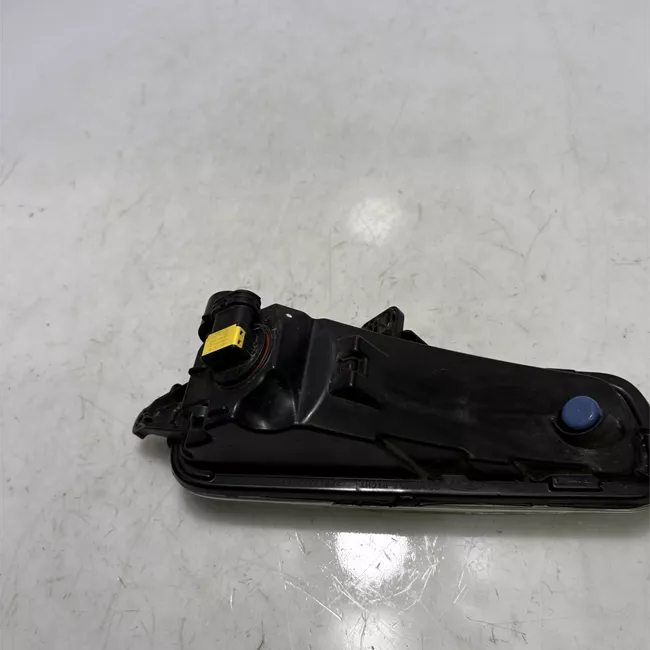 Proiettore fendinebbia destro