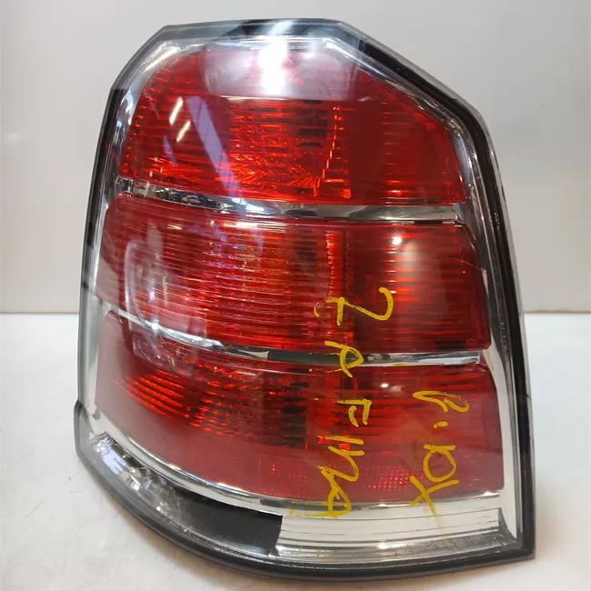 Fanale posteriore destro senza portalampada