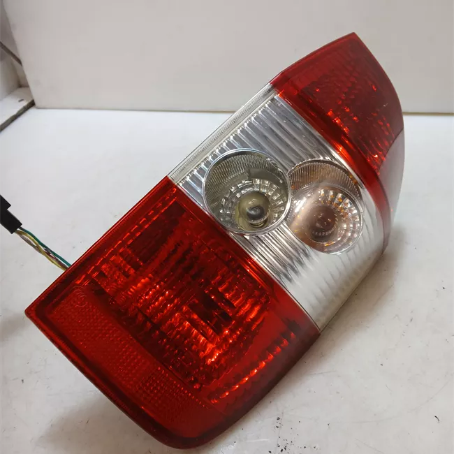 Fanale posteriore destro