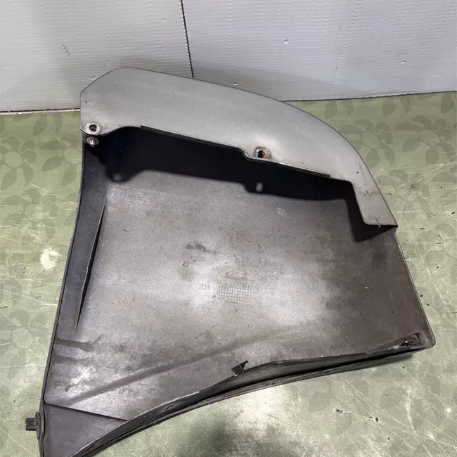Paraurti posteriore laterale destro Verniciato