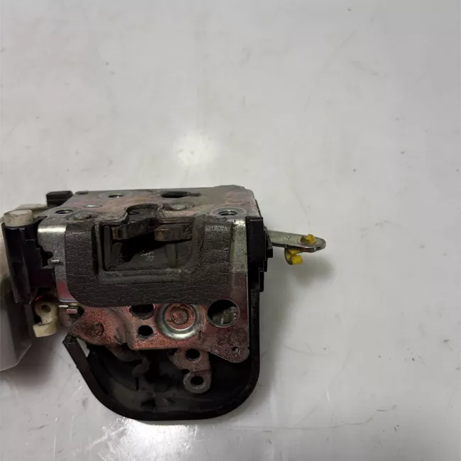 Serratura chiusura centralizzata porta posteriore sinistra