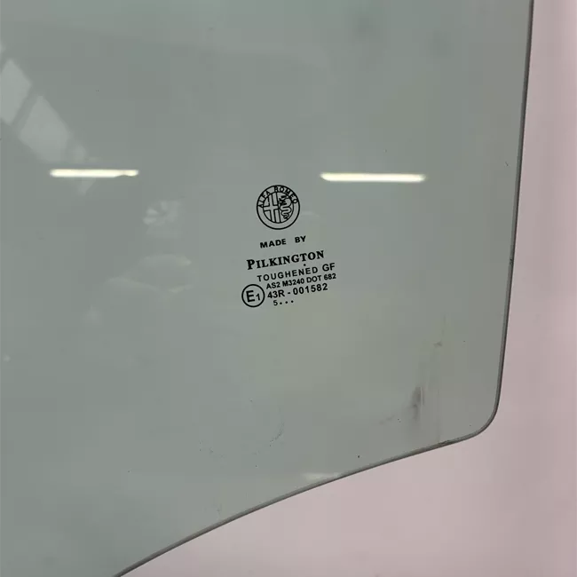 Scendente porta posteriore sinistro