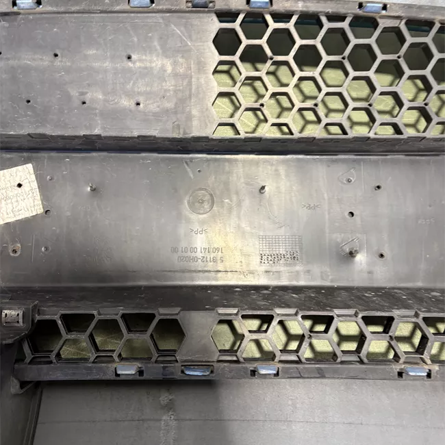 Paraurti anteriore primer