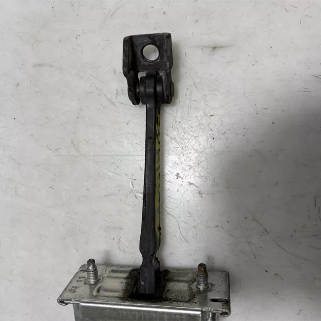 Fermo porta posteriore sinistro