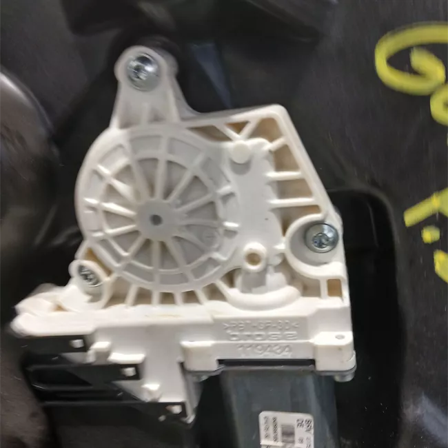 Alzacristallo elettrico porta posteriore sinistro