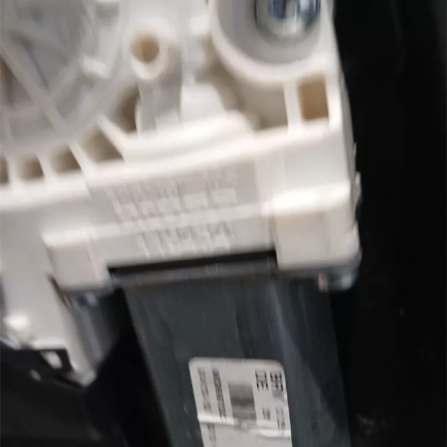 Alzacristallo elettrico porta posteriore sinistro