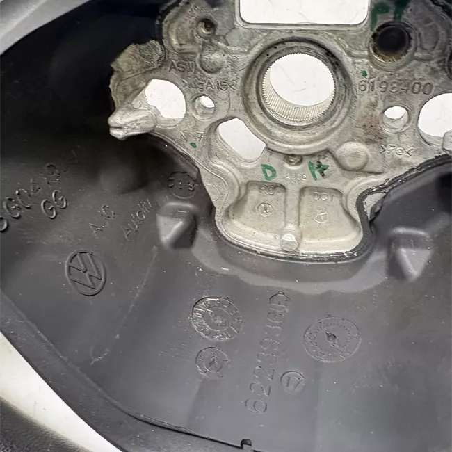 Volante nero titanio