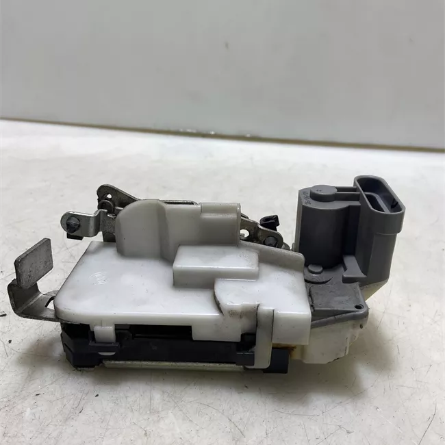 Serratura porta posteriore destra