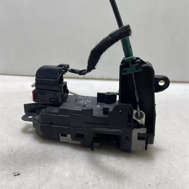 Serratura porta anteriore sinistra