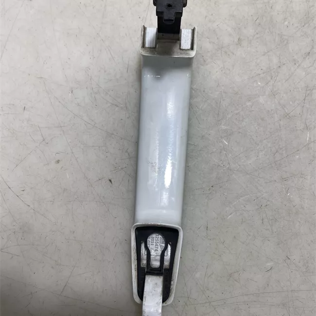 Maniglia porta posteriore sinistra primer