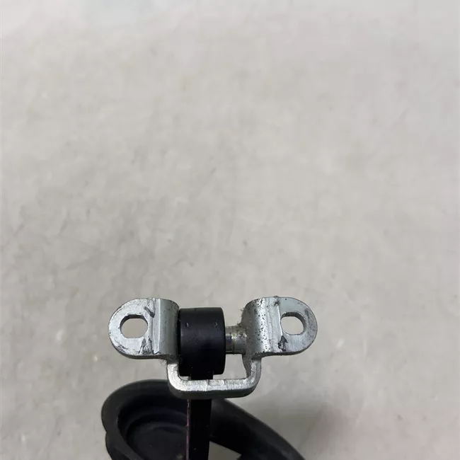 Fermo porta posteriore sinistro