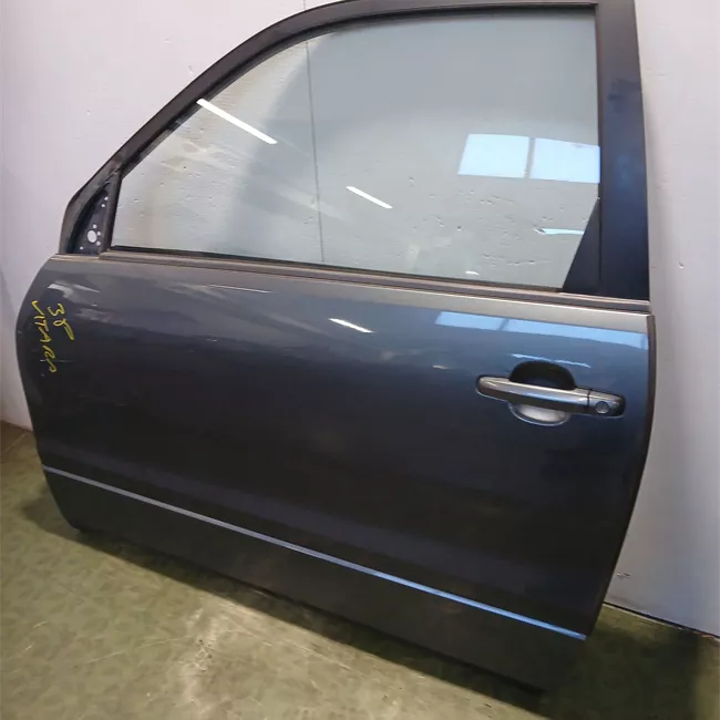 Porta anteriore sinistra