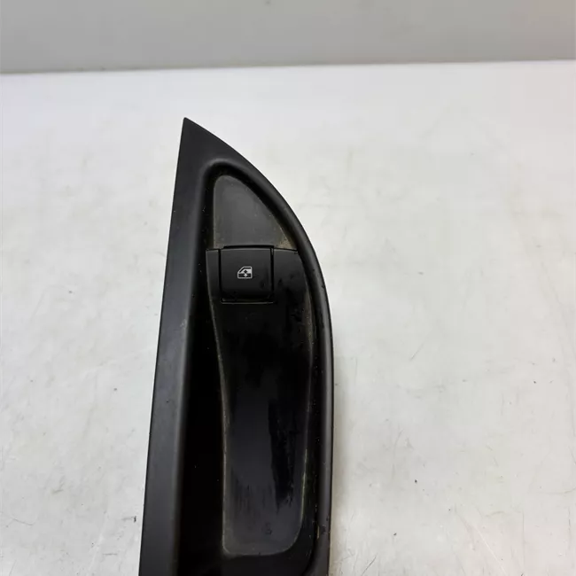 Interruttore alzacristalli porta posteriore sinistro nero