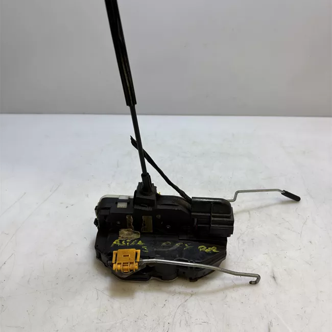 Serratura porta posteriore sinistra