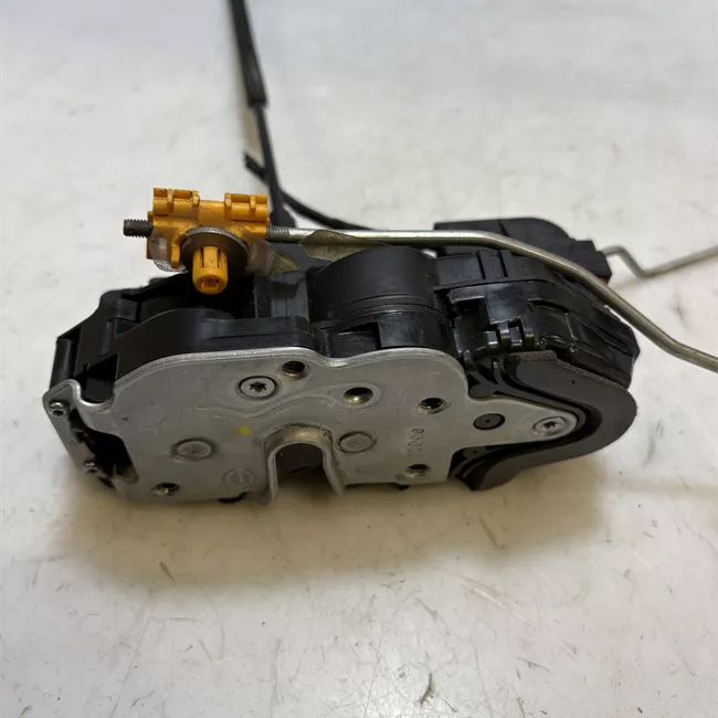 Serratura porta posteriore sinistra