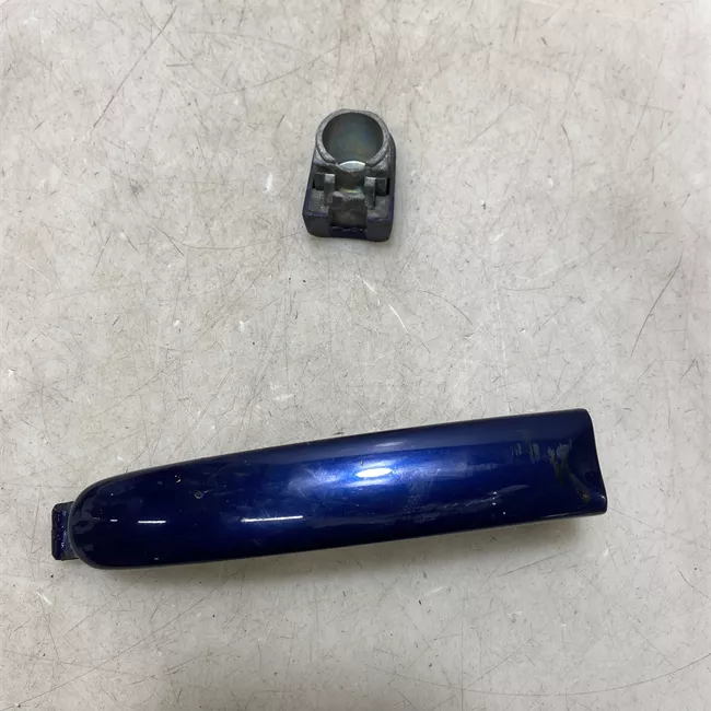 Maniglia porta posteriore destra primer