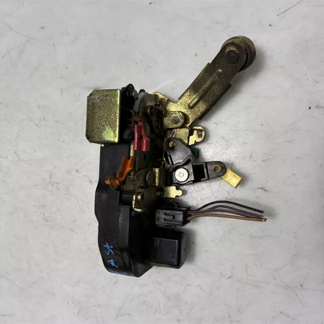 Serratura porta anteriore sinistra