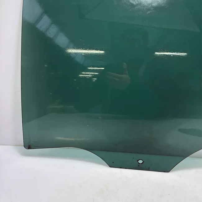 Scendente porta posteriore sinistro Oscurato