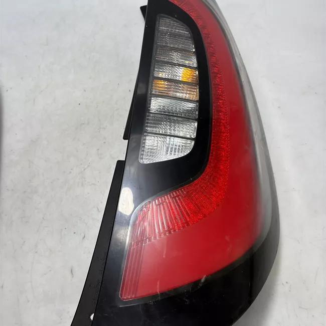 Fanale posteriore destro