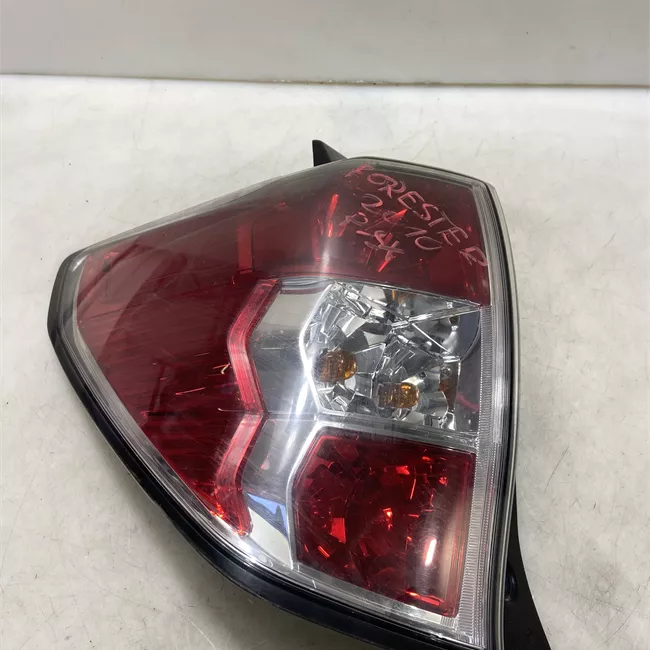 Fanale posteriore sinistro