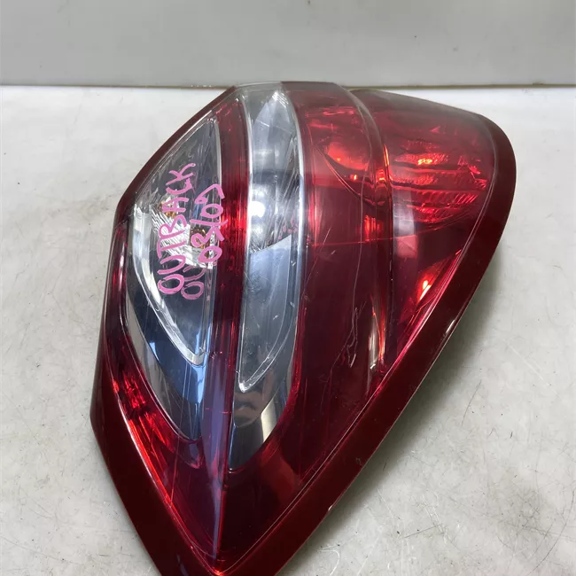 Fanale posteriore sinistro