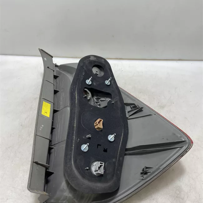 Fanale posteriore destro