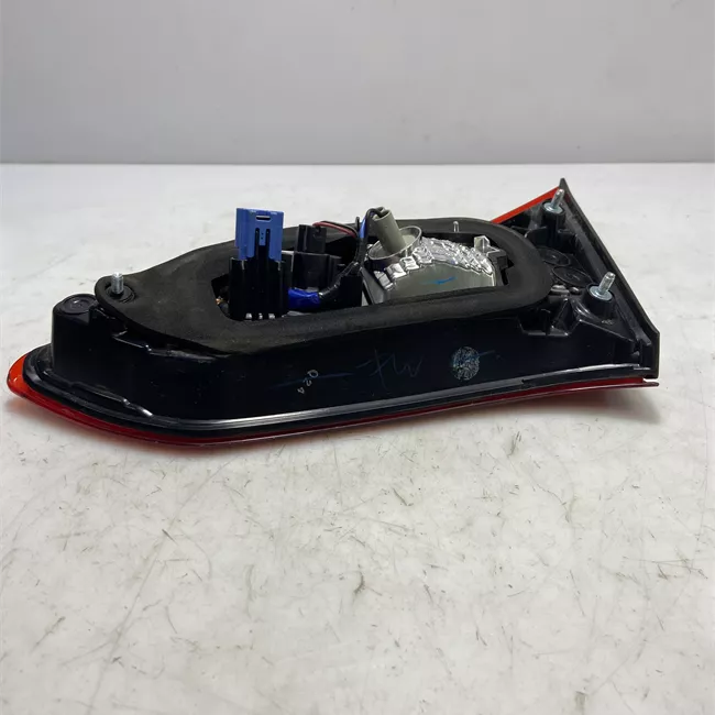 Fanale posteriore parte interno sinistro