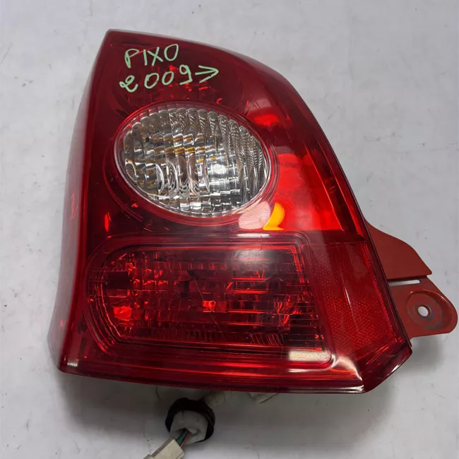 Fanale posteriore sinistro