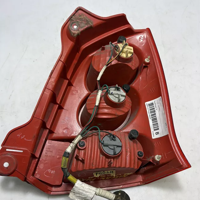 Fanale posteriore sinistro