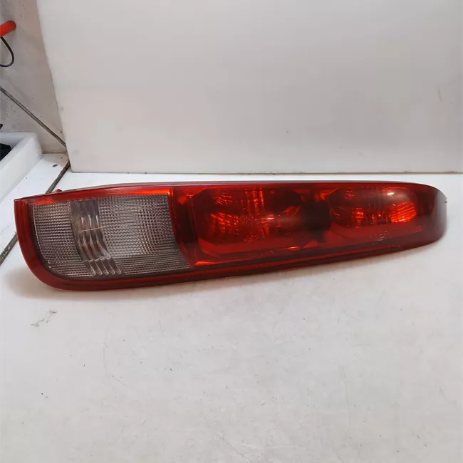 Fanale posteriore destro