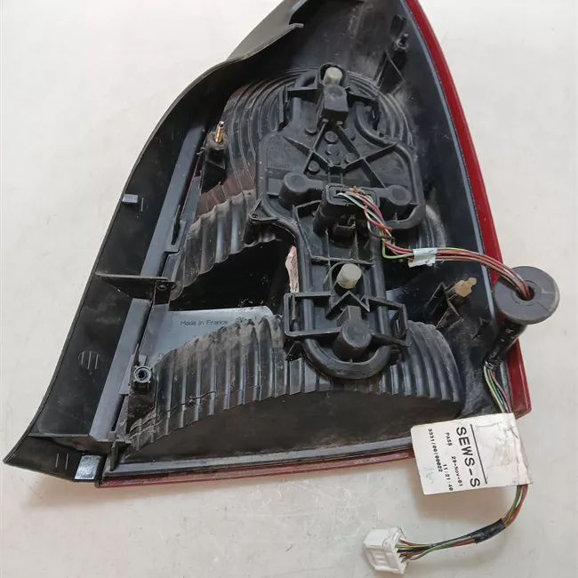 Fanale posteriore sinistro