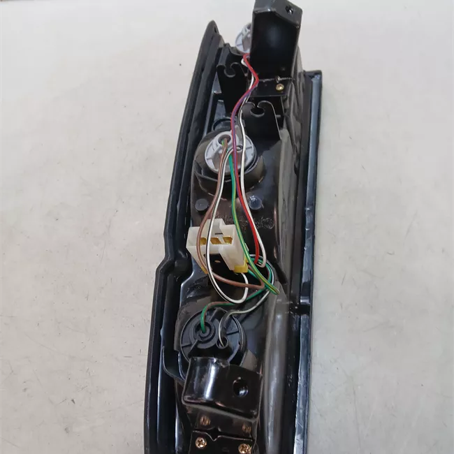 Fanale posteriore sinistro