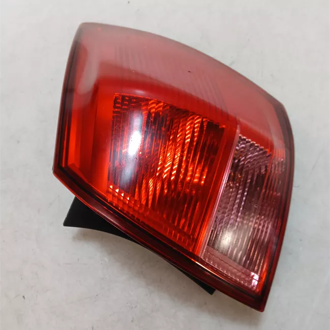 Fanale posteriore parte esterno destro