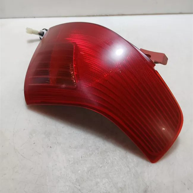 Fanale posteriore destro