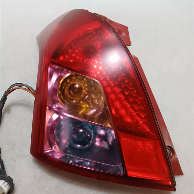 Fanale posteriore sinistro