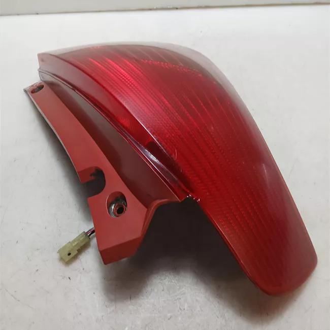 Fanale posteriore sinistro