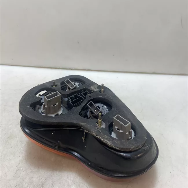 Fanale posteriore sinistro