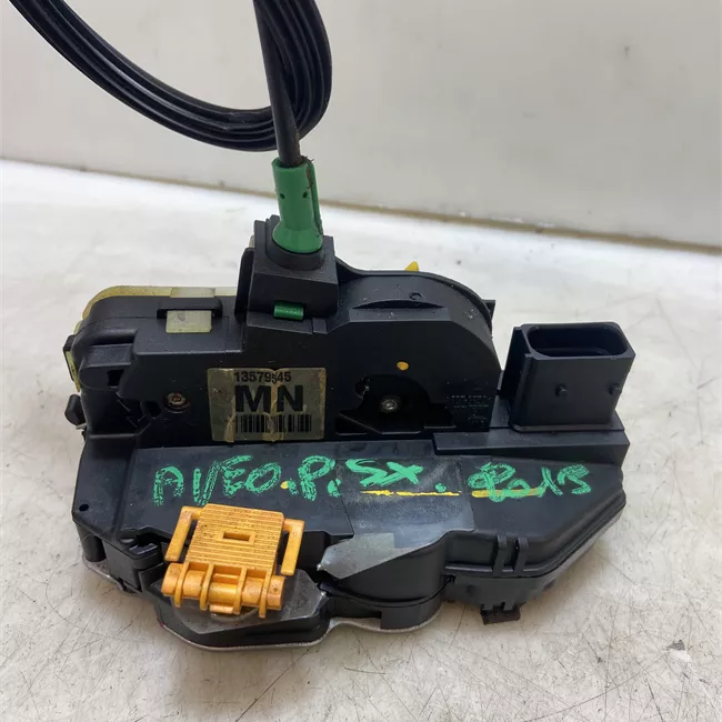 Serratura porta posteriore sinistra con chiusura elettrica