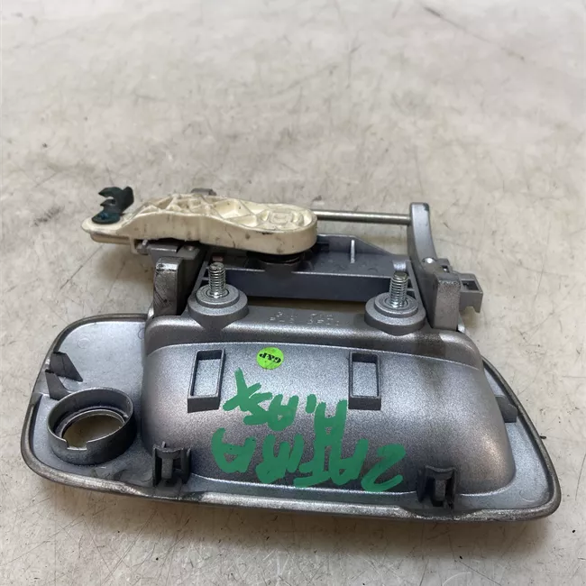 Maniglia porta anteriore sinistra