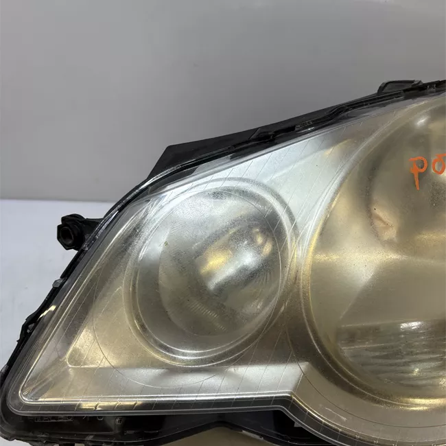 Proiettore sinistro Valeo