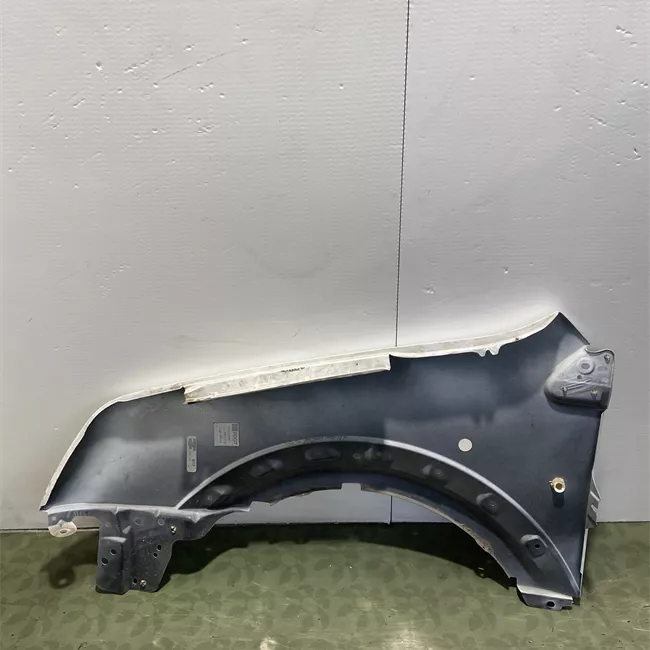 Parafango anteriore destro