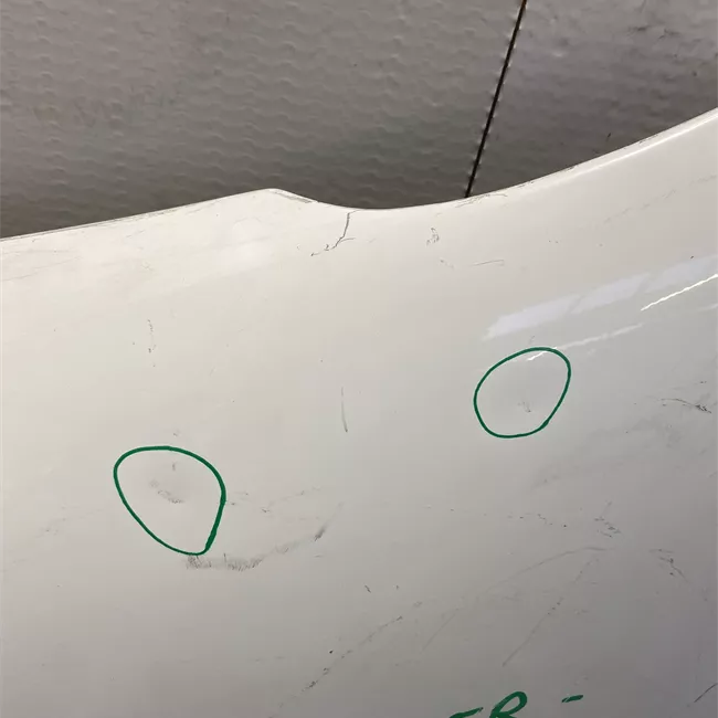 Parafango anteriore sinistro