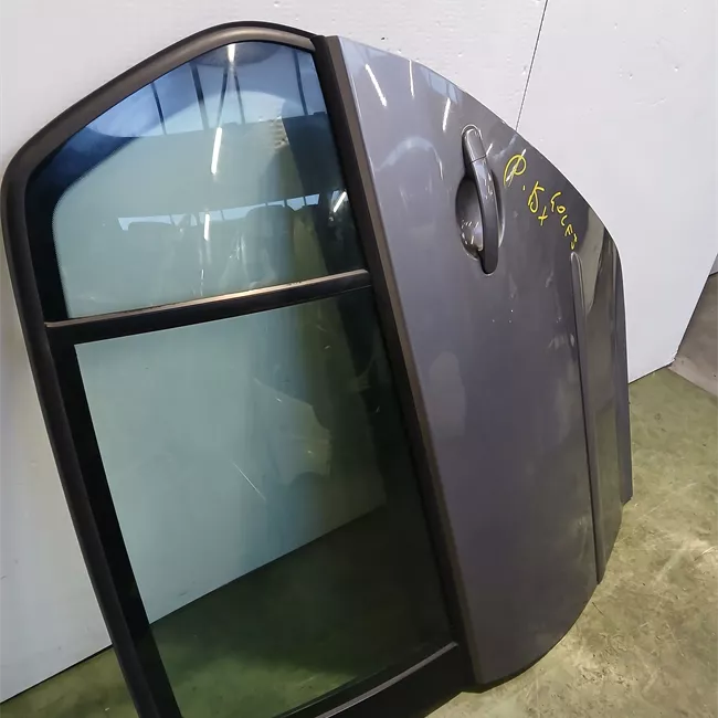 Pannello esterno porta posteriore sinistro